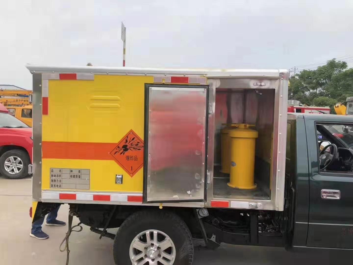 逊克爆破器材运输车行业深度解析：规格选择与运输效能的更优配置